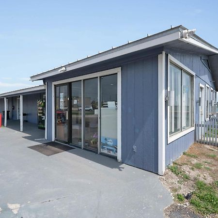 Oyo Hotel Rockport- Bay View Екстер'єр фото