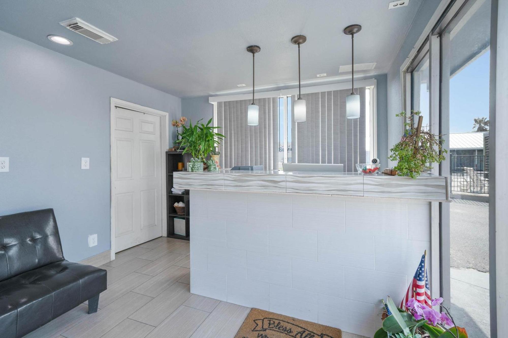 Oyo Hotel Rockport- Bay View Екстер'єр фото