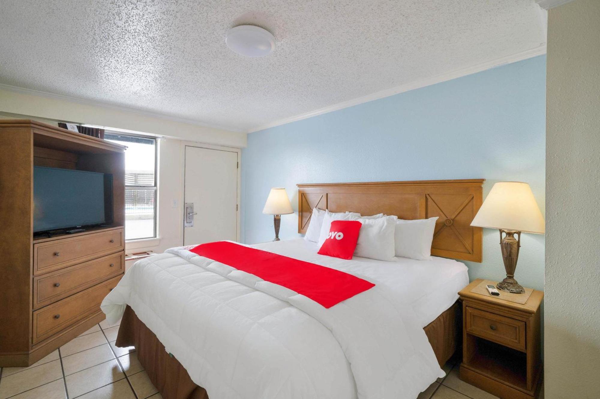 Oyo Hotel Rockport- Bay View Екстер'єр фото
