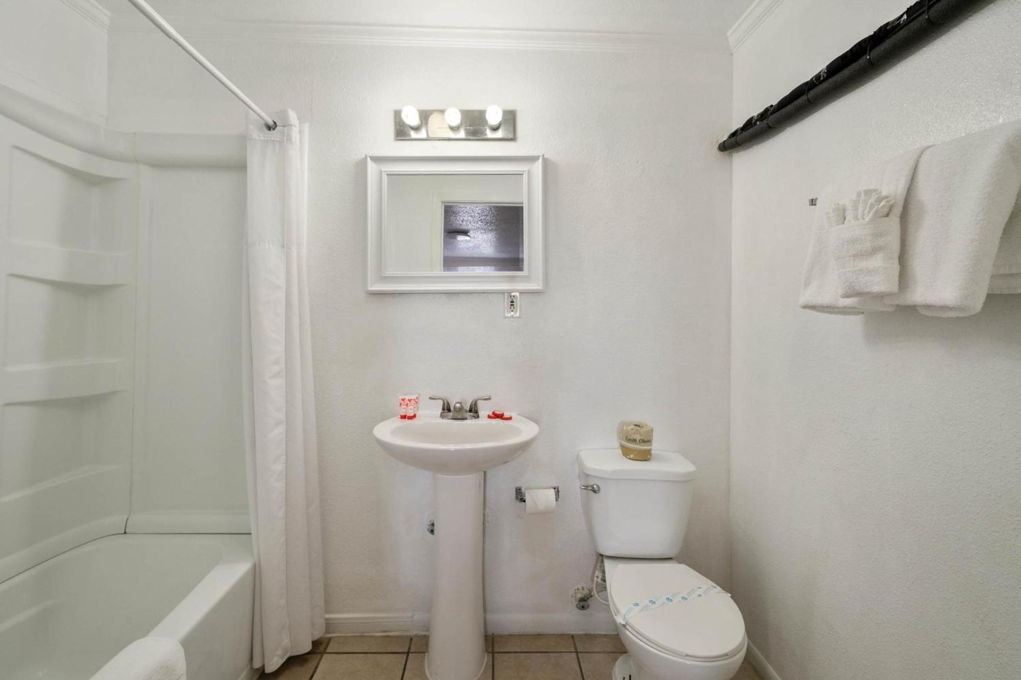 Oyo Hotel Rockport- Bay View Екстер'єр фото